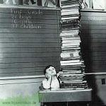 First Grade, 21 boys, 16 girls, 37 children, school – TAURUS Kunstkarten