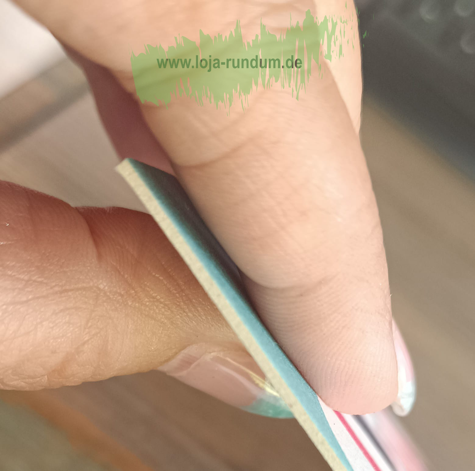 Little Penguin – Holzschliffpostkarten